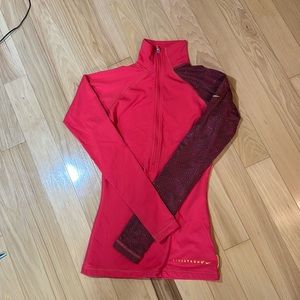 Nike pro top